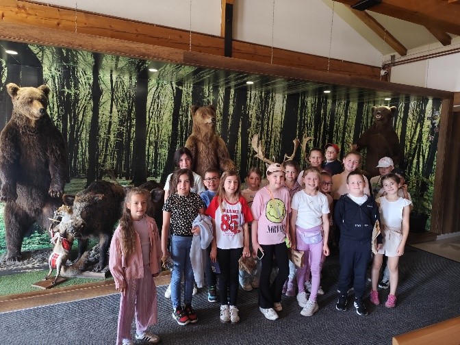 Jednodnevni izlet učenika 1.-4. razreda: Ranch Dolina Jelena i Plitvička jezera